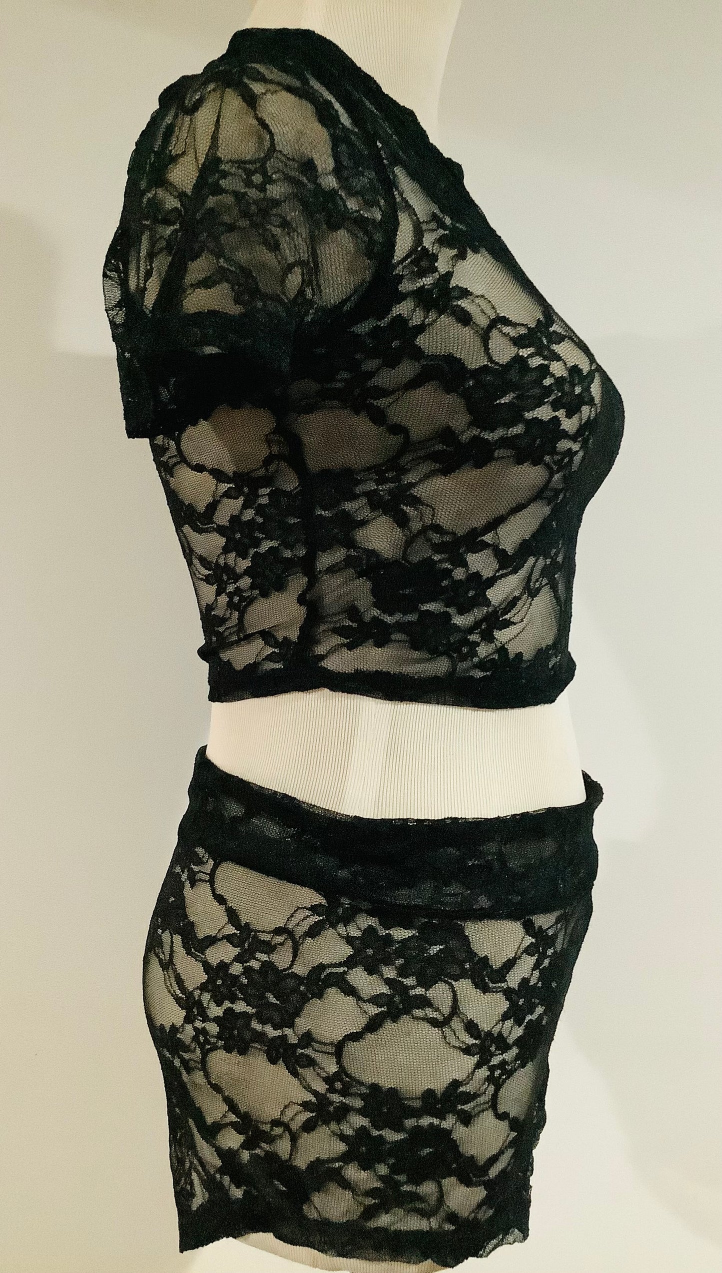 Yellow Cabbage: New Lace Short Sleeve Crop Short Set