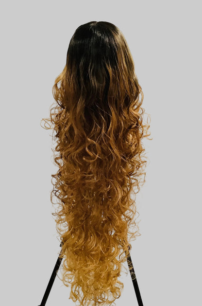 42" Curly Ombré Platinum Lace Front Wig – Long Glueless Pre-Owned
