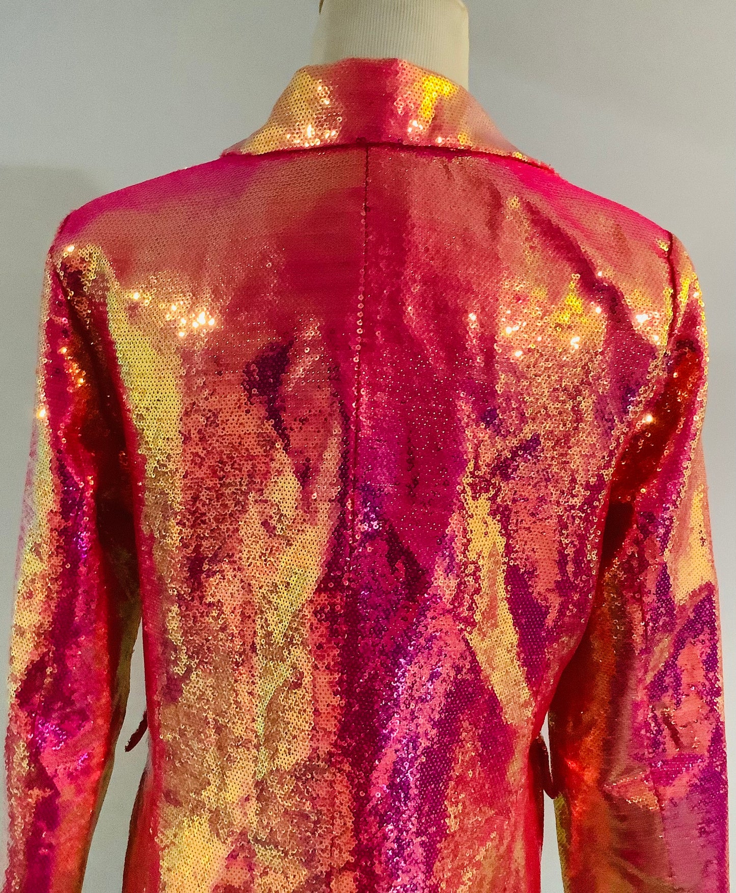 Fashion Nova: New Zuri Sequin Blazer-Pink