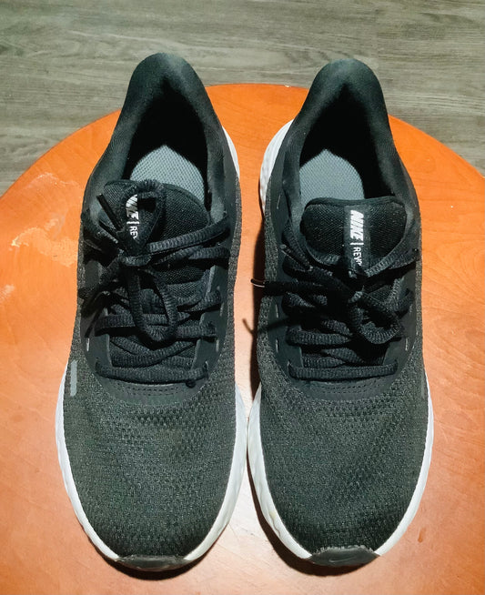 Nike Revolution Black and White Running Shoes