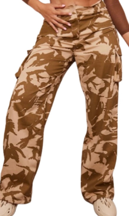 PLT: Shape Camo Print Pocket Detail Wide Leg Cargo Trouse