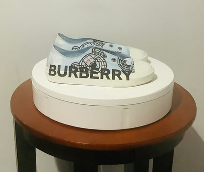 Burberry: Kid's K1 Larkhall Bear-Print Logo Sneakers-Laceless-Pre-Owned