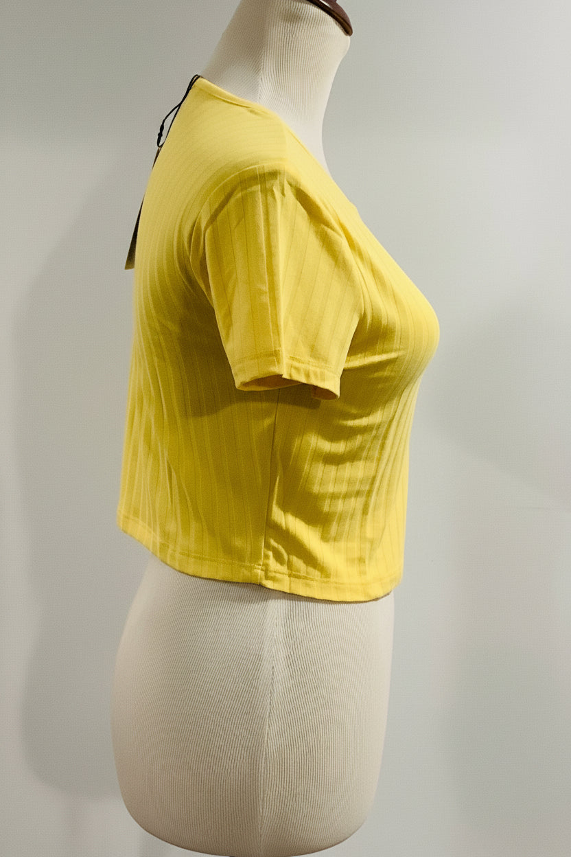 NWT: Basic Bae Ribbed Round Neck Short Sleeve T-Shirt