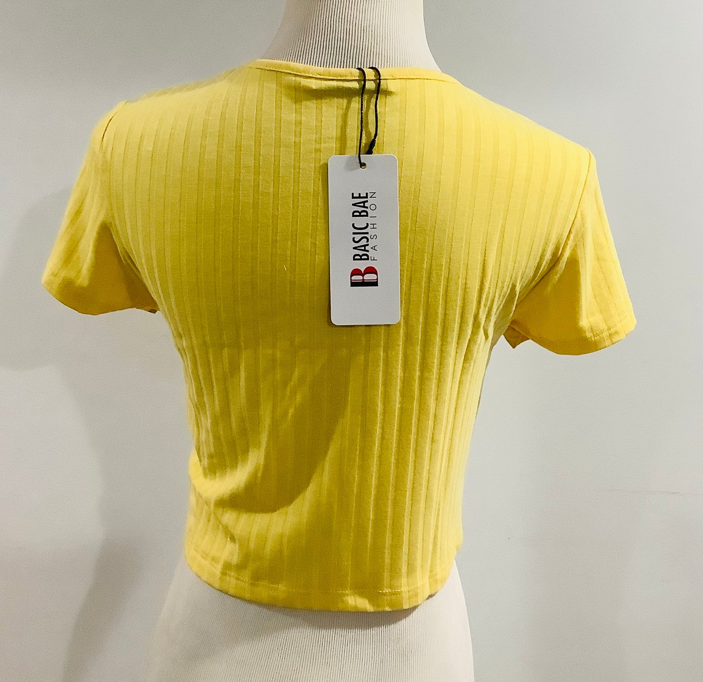 NWT: Basic Bae Ribbed Round Neck Short Sleeve T-Shirt
