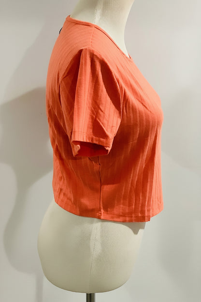 NWT: Basic Bae Ribbed Round Neck Short Sleeve T-Shirt