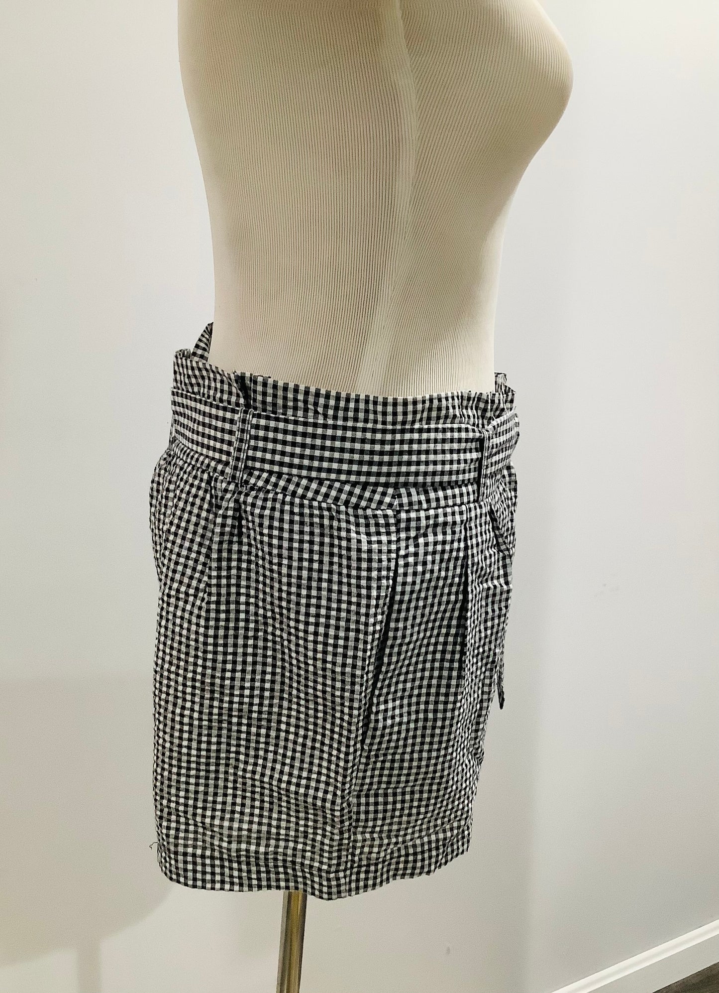 NWT: Belted Paperbag Shorts in Black/White Size L