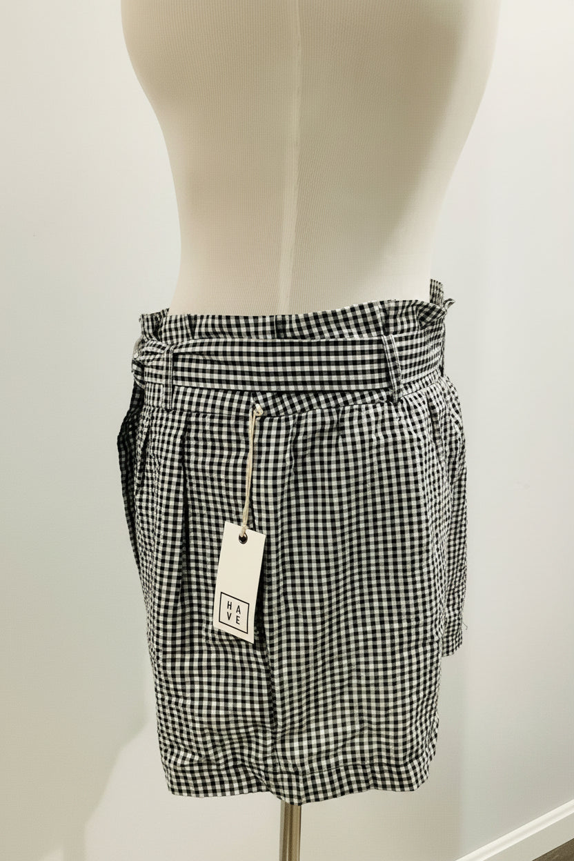 NWT: Belted Paperbag Shorts in Black/White Size L